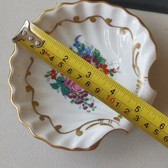 Porcelain De Freance Hand Painted Gold Trim Floral Shell Shape Dish Trinket Dish - Picture 7 of 7
